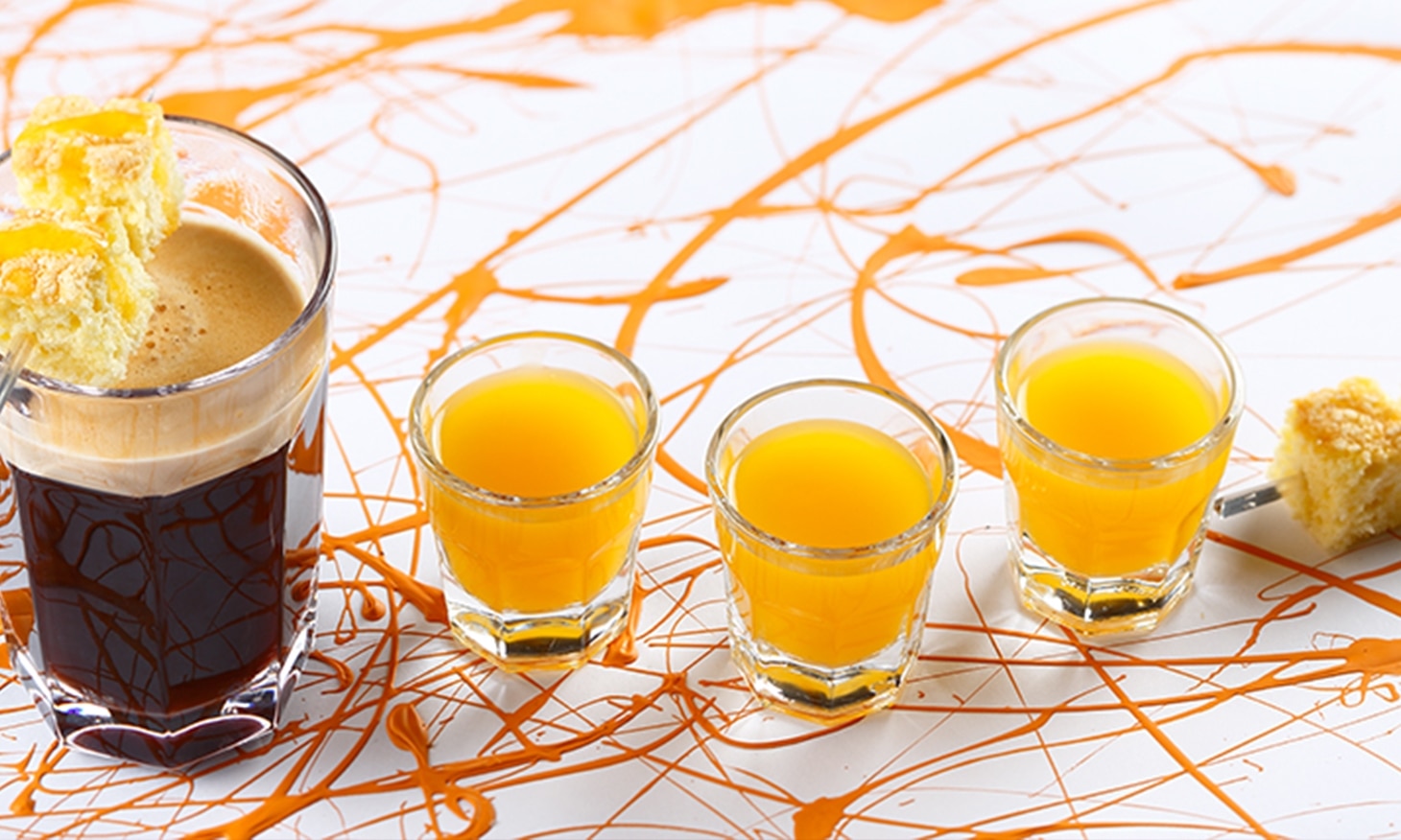 Recette café GRANDE INTENSO et ses brochettes à l'orange NESCAFÉ® Dolce Gusto®